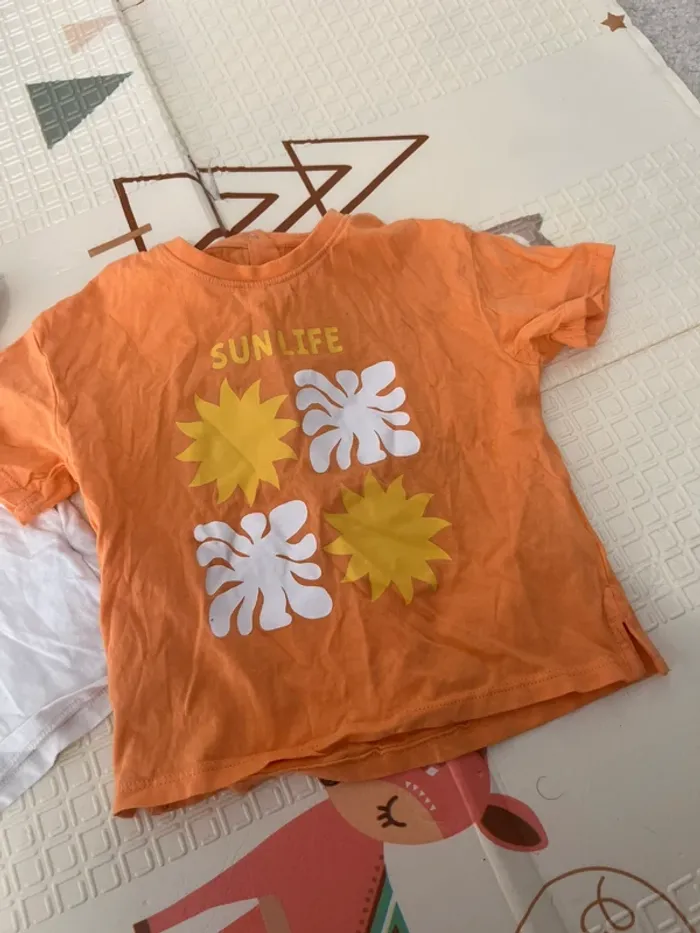 Lot de t-shirts Kiabi taille 2 ans (92 cm) en très bon état. - photo numéro 5