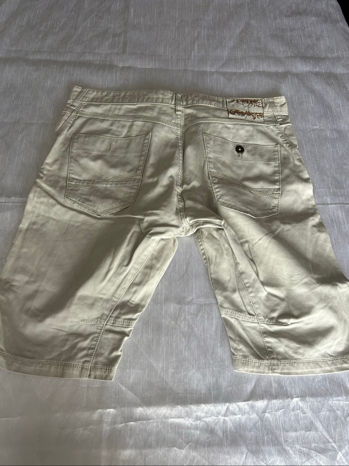 Short blanc cassé - photo numéro 5