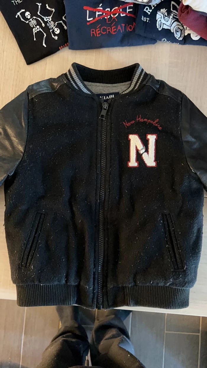Lot de 46 vêtements garçon 4 ans - photo numéro 4