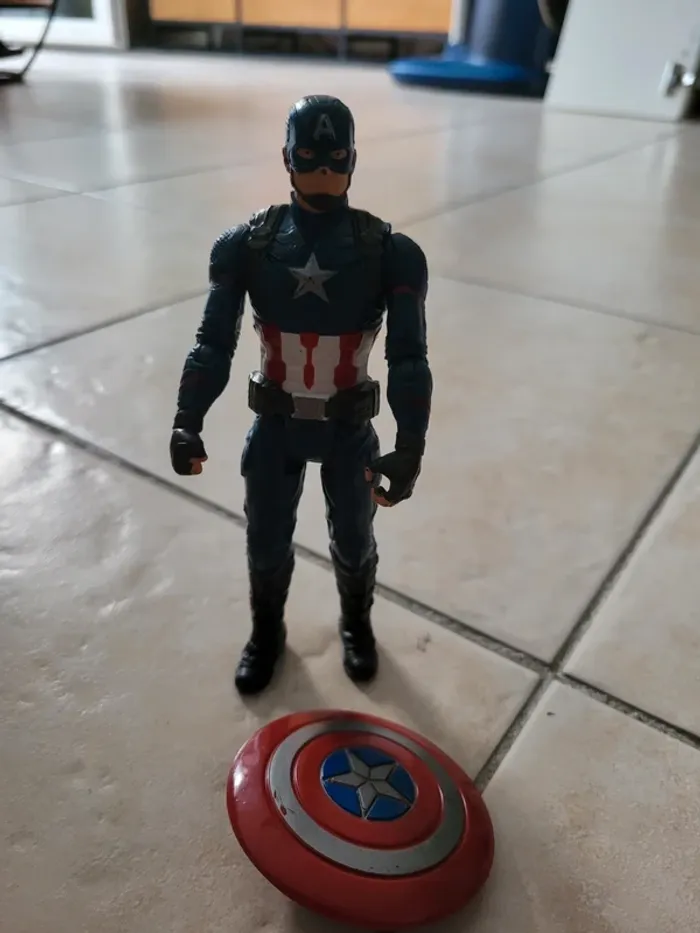 Figurine captaine america - photo numéro 5