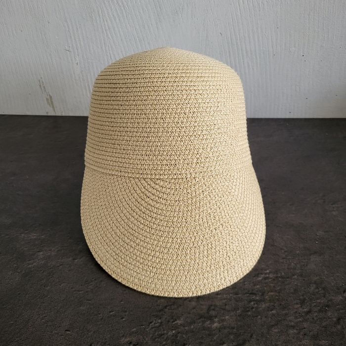Casquette beige en paille taille 57 (M) en excellent état - photo numéro 2