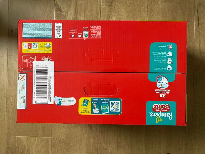 Couches Pampers pants taille 4 neuf - photo numéro 2