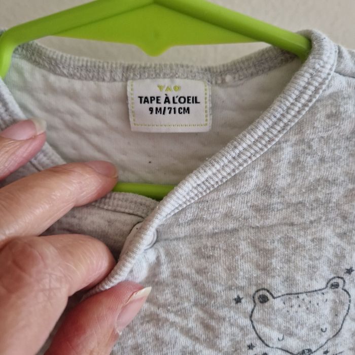 9 mois gilet molletonné - photo numéro 3