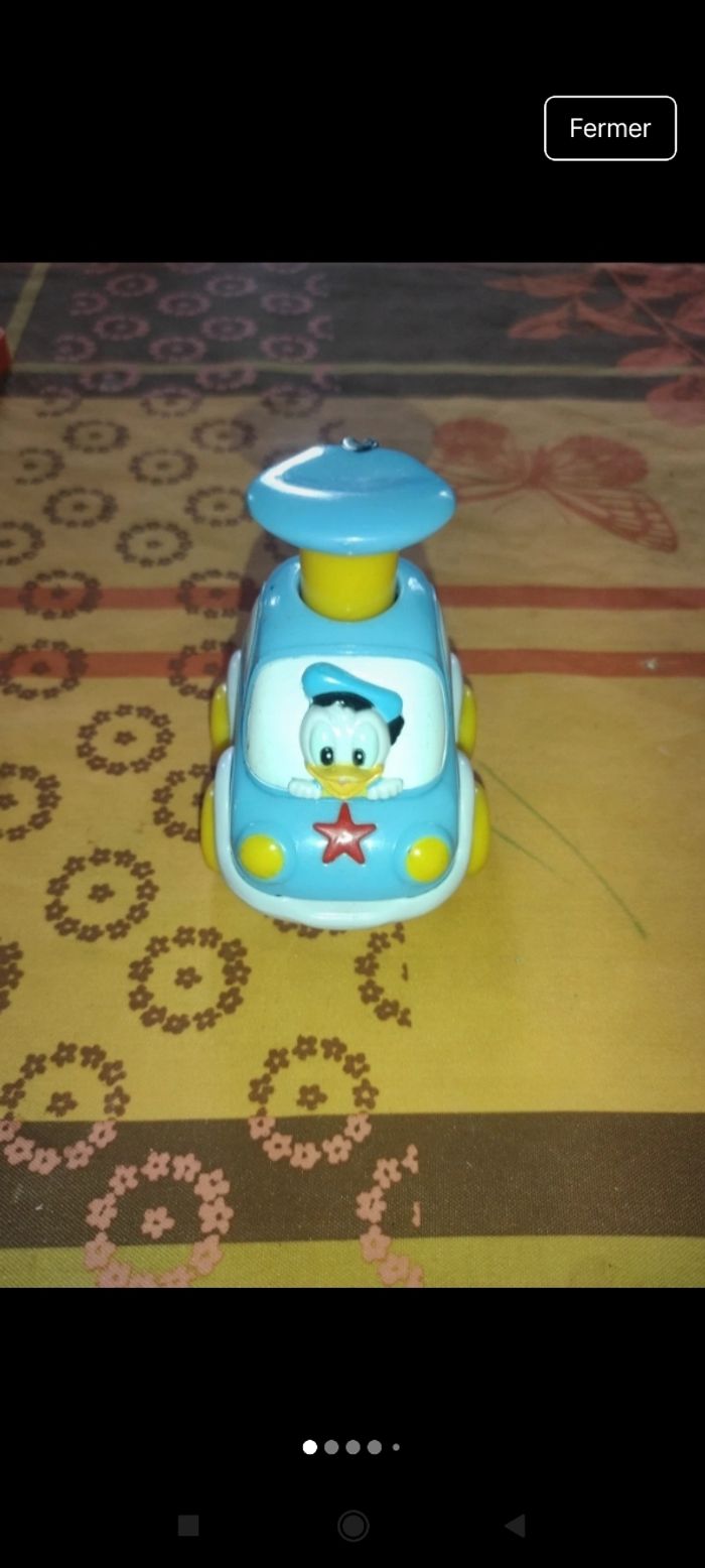 Voiture Disney j41