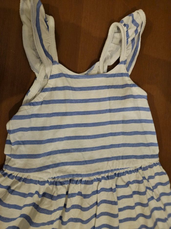 Robe 3 ans - photo numéro 3