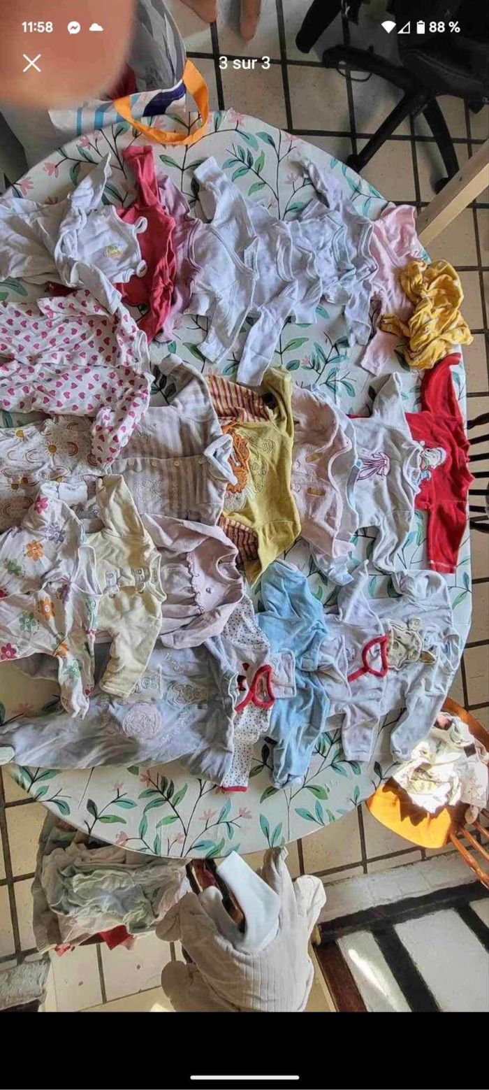 Lot vêtements 3 mois - photo numéro 3