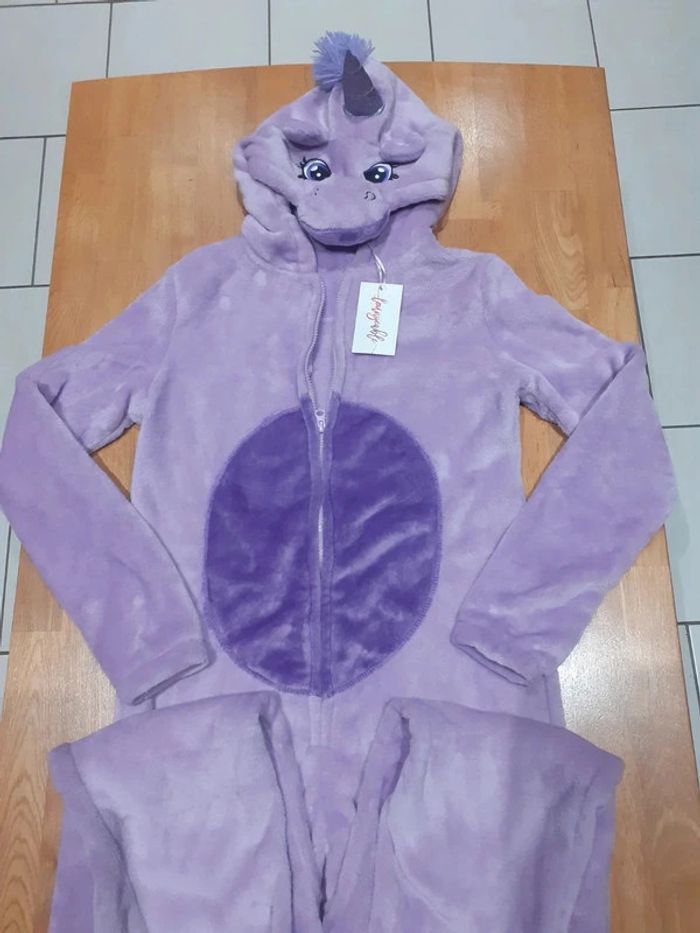 Surpyjama licorne neuf taille s - photo numéro 4