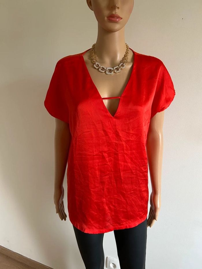 Blouse rouge orangée à manches courtes Mango taille M comme neuve