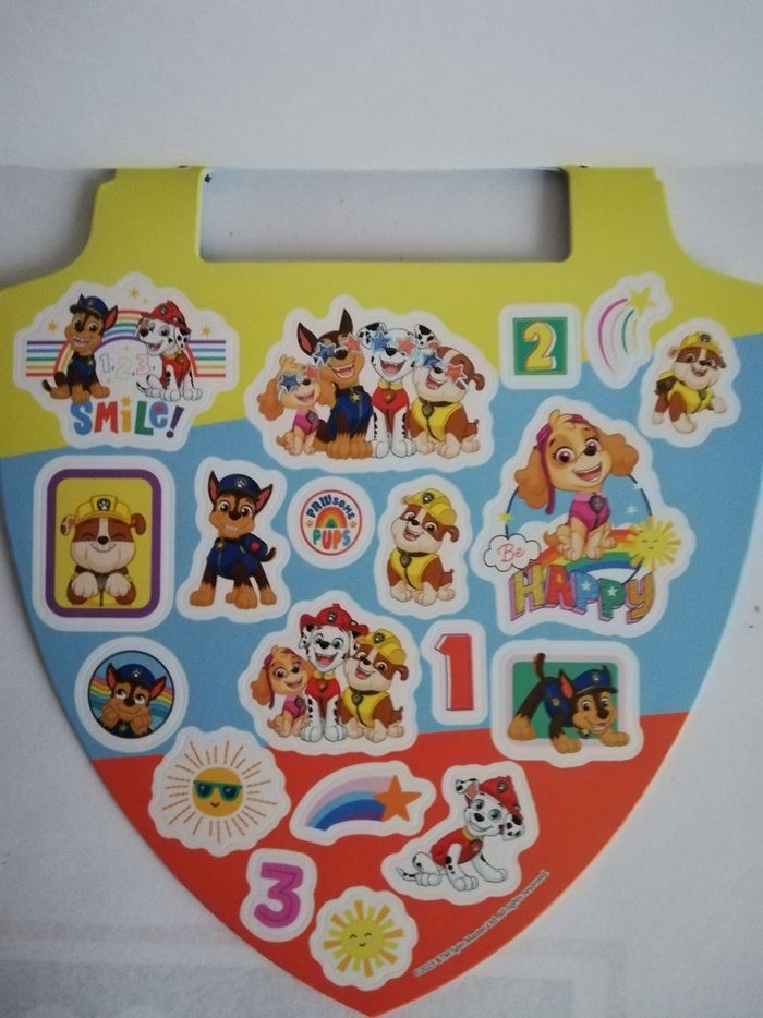 Stickers book paw patrol - photo numéro 2