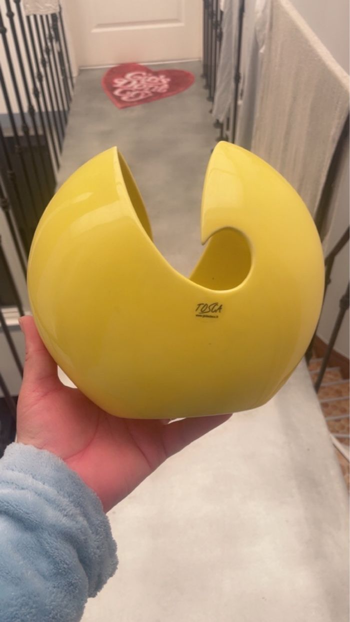 Vase jaune - photo numéro 5