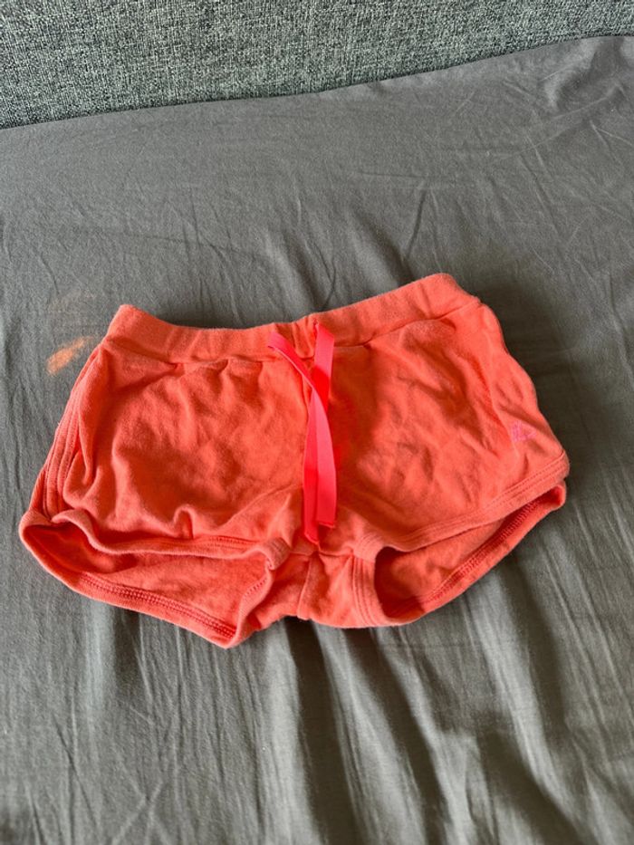 Short 6 ans