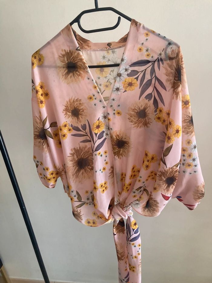 Blouse rose à imprimés