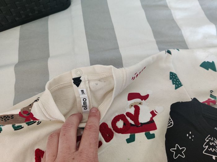 Sweat et tee shirt de Noël Gémo Taille 2-3 ans - photo numéro 5