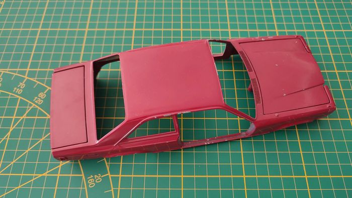 Carcasse carrosserie miniature Rolls-Royce Camargue Burago BBurago 1/22 1/22e 1/22eme #B58