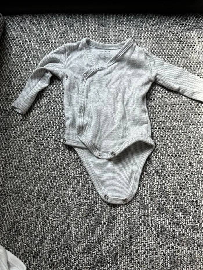Lot 3 body - photo numéro 2