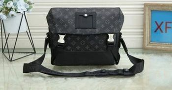 Grande sacoche Louis vuitton homme noire en cuire