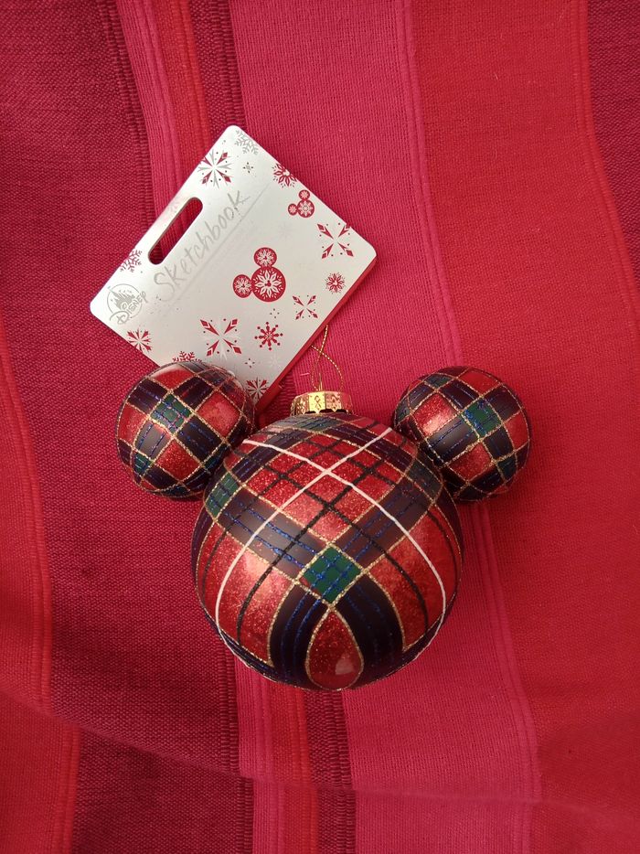 Boule de Noël Mickey Disneyland Paris neuf