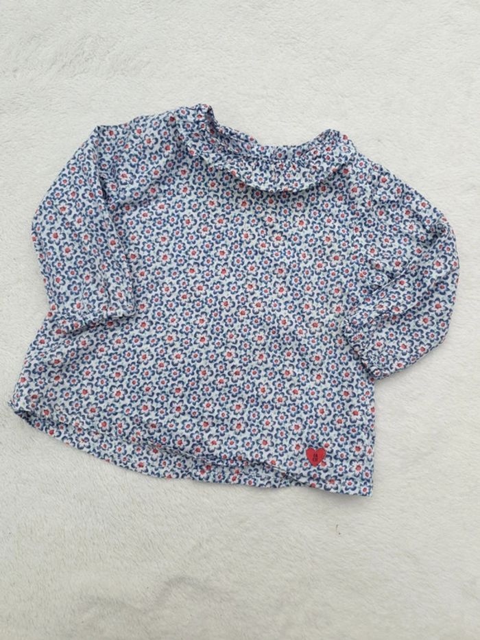 Blouse fleurie à col