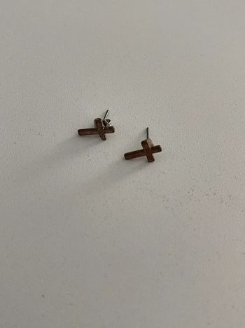 Boucles d’oreilles croix