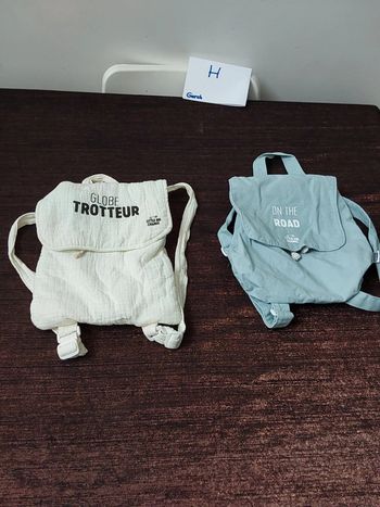 2 sacs à dos bébé
