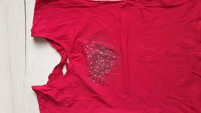 Vêtement femme tee-shirt manches courtes rose fuschia  strass Camaïeu taille 1 - photo numéro 2