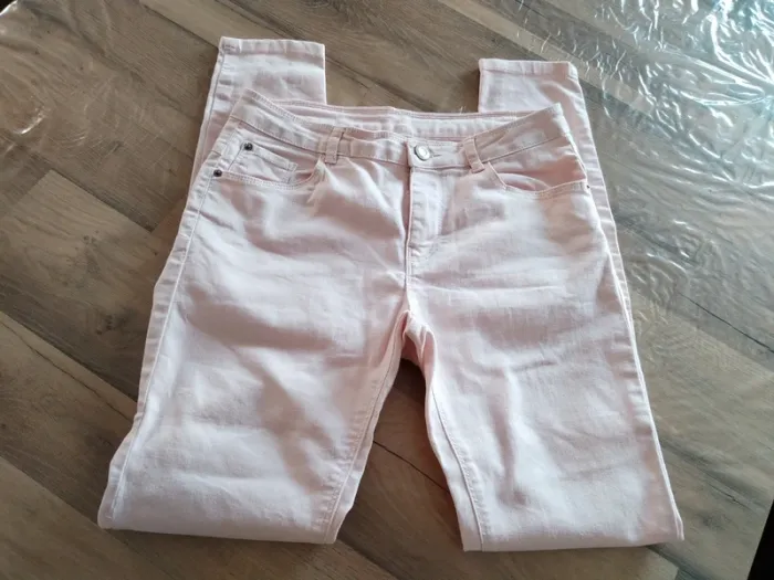 Pantalon femme taille 38 Terranova - photo numéro 2