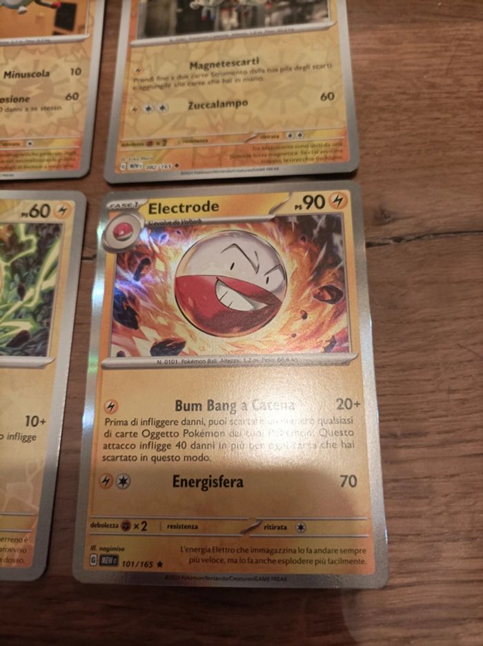 Lot de 4 cartes Pokemon 151 Magneti Magneton Voltorbe Electrode Holo - photo numéro 5