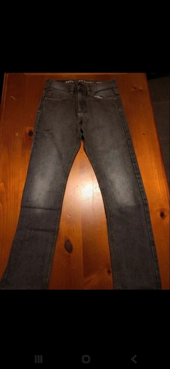 Lot de pantalons/jeans 12 ans - photo numéro 4