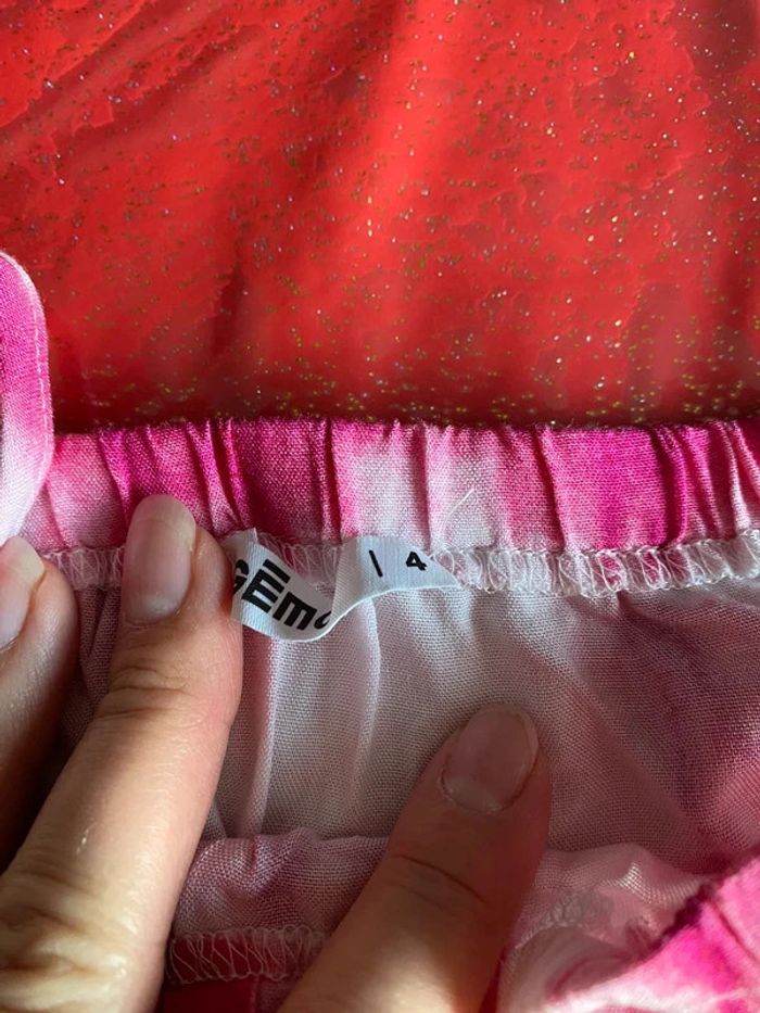 Lot 2 robes roses dont une lapin 4 ans - photo numéro 6