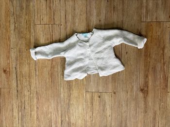 Gilet blanc obaidi 74 cm