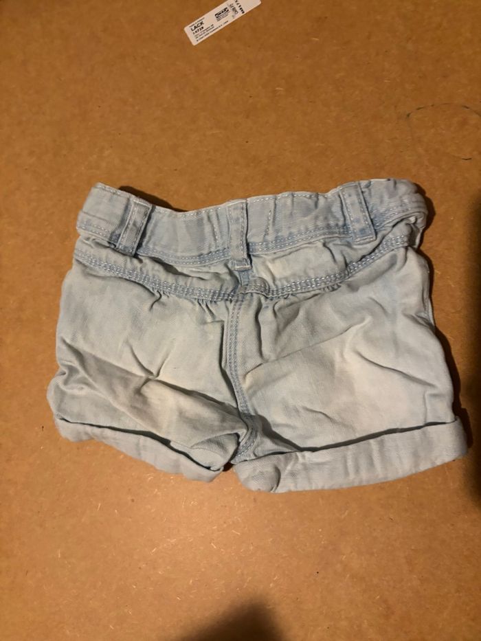 Short fille - photo numéro 2