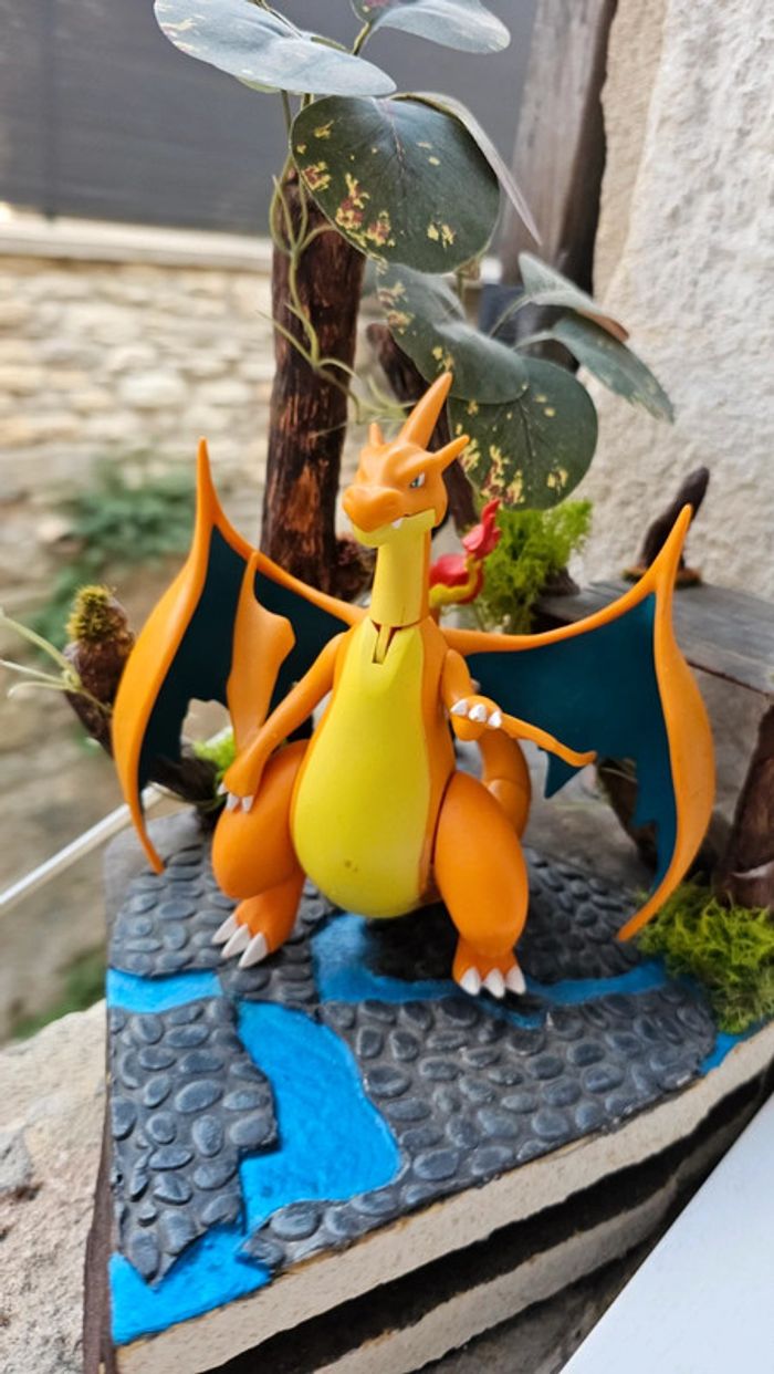 Super grande figurine Pokemon Nintendo tomy Mega-Dracaufeu