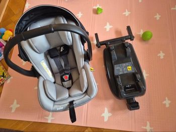 Siège Auto/coque Joie i-reclyne avec i-base et adaptateur pour poussette