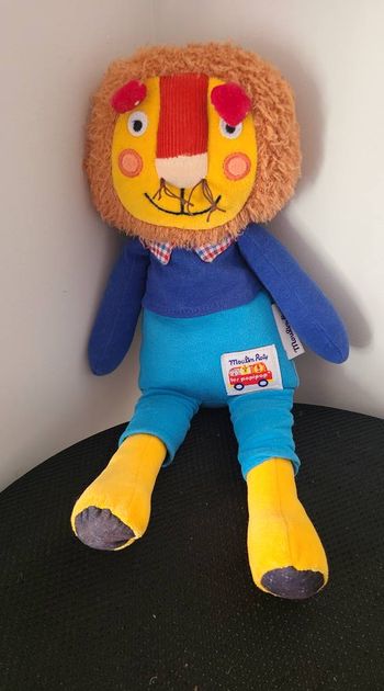 Doudou Peluche Lion marron orange bleu rouge 32cm Les Popipop Moulin Roty