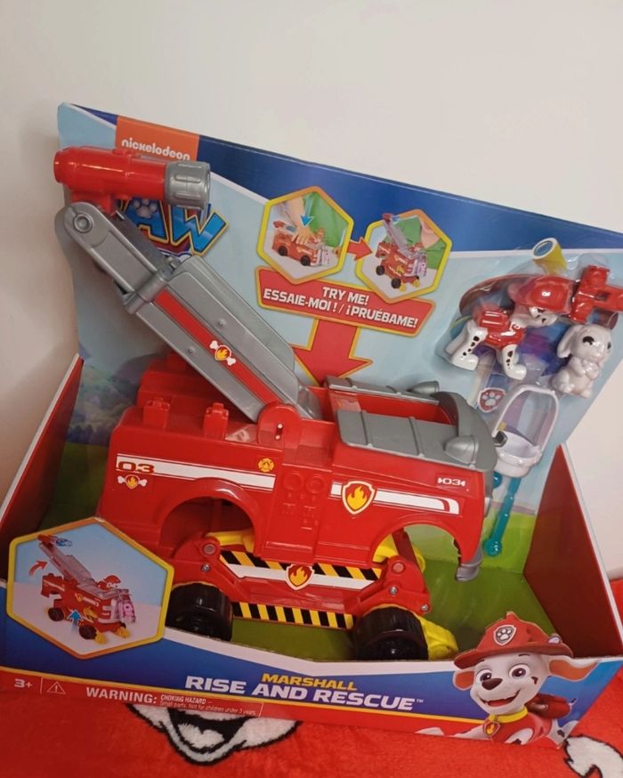 🧸Grand véhicule et figurines Marcus pat patrouille neuf avec étiquettes - photo numéro 2