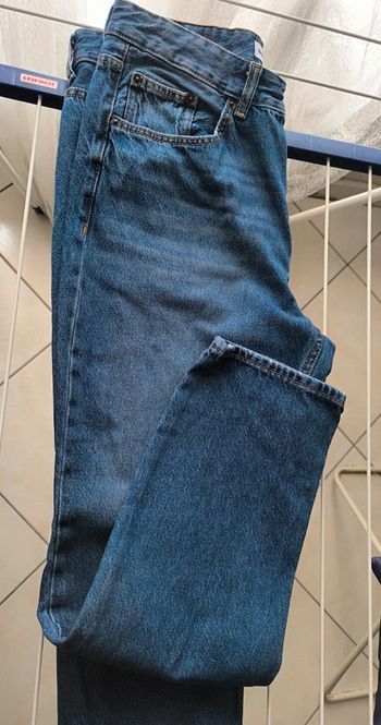 Jean bleu Bershka 42