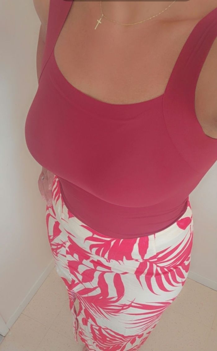 Top avec brassière integrée - photo numéro 3