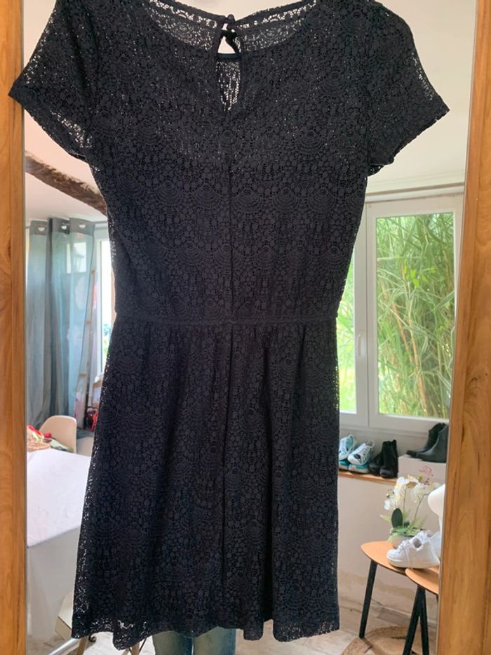 Robe été dentelle Bleue marine taille 36 - photo numéro 4