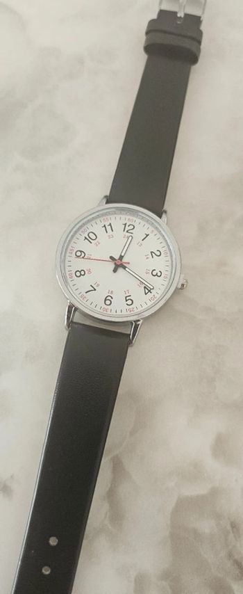 Montre noire