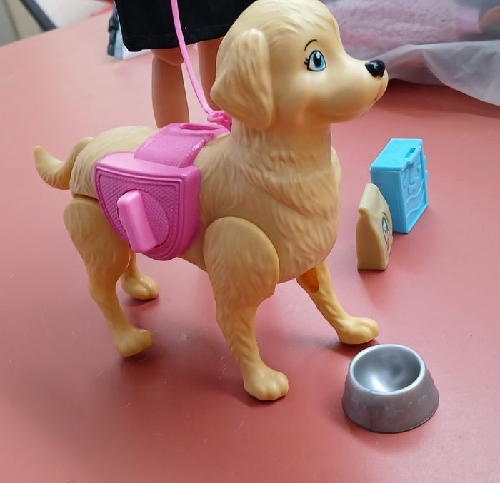 Barbie et son chien qui marche - photo numéro 4