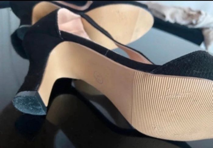Chaussures à talon 35 neuve - photo numéro 5
