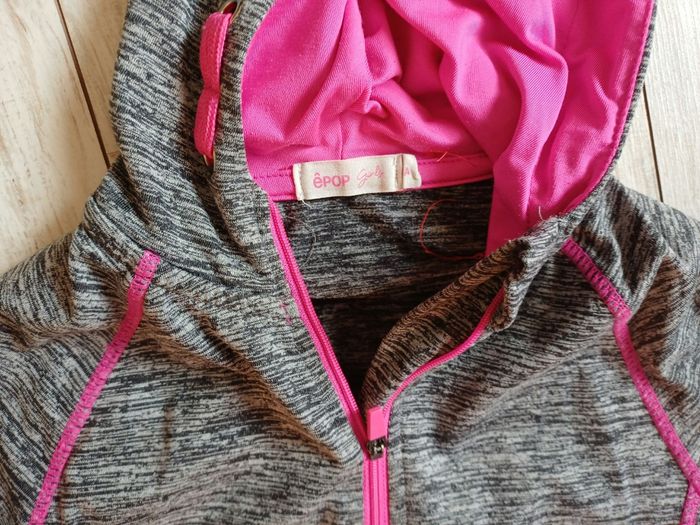 Sweat zippé à capuche en 8 ans fille - photo numéro 4