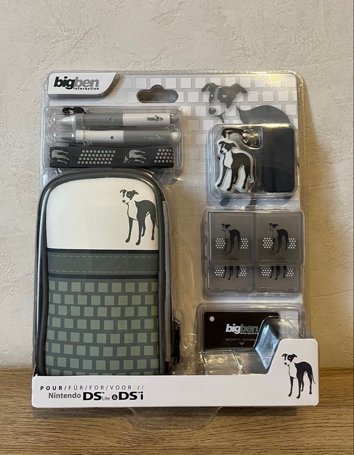 Jeu professeur Layton l’appel du spectre - Kit bigben pour Nintendo Ds lite/ DSi - Neuf sous blister - photo numéro 3