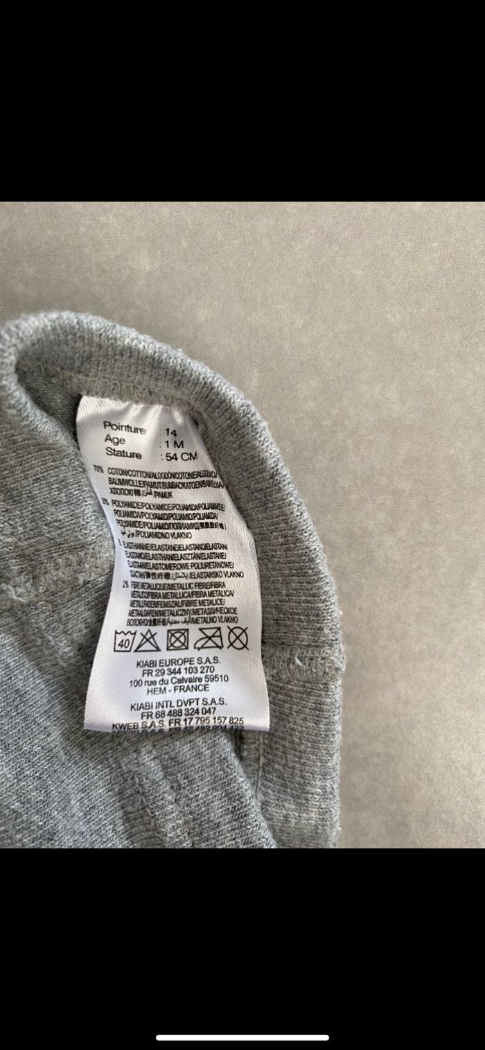 Collant étoiles 1 mois Taille 14 Neuf - photo numéro 6