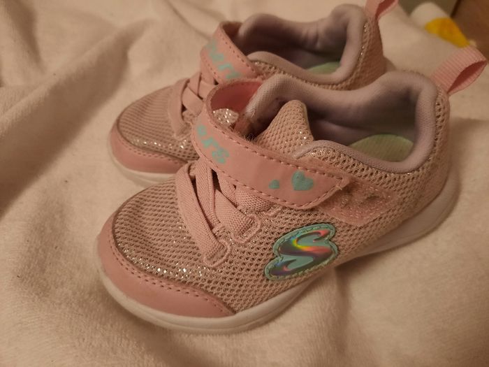 Skechers  rose à paillettes - photo numéro 4