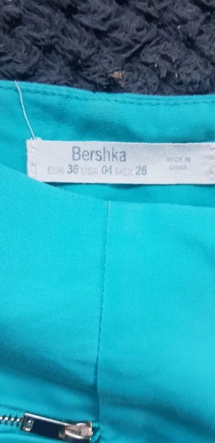 Short Bershka 36 - photo numéro 3