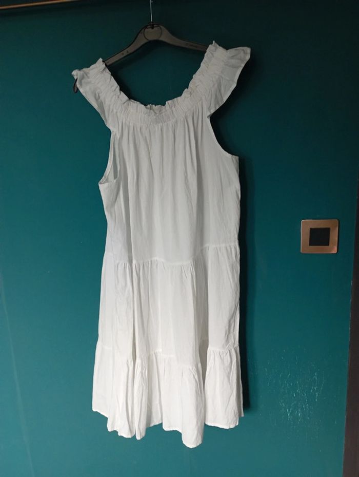 Robe d'été blanche