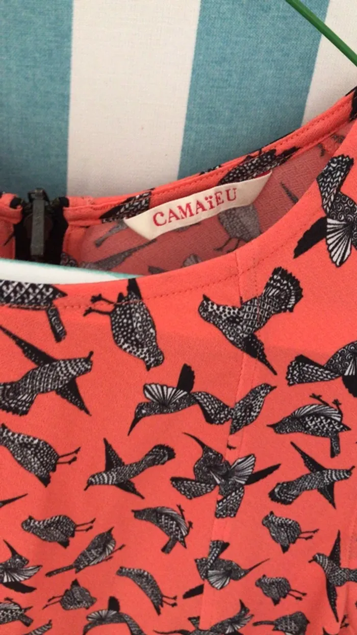 Top corail T1 Camaïeu avec oiseaux colibris - photo numéro 2