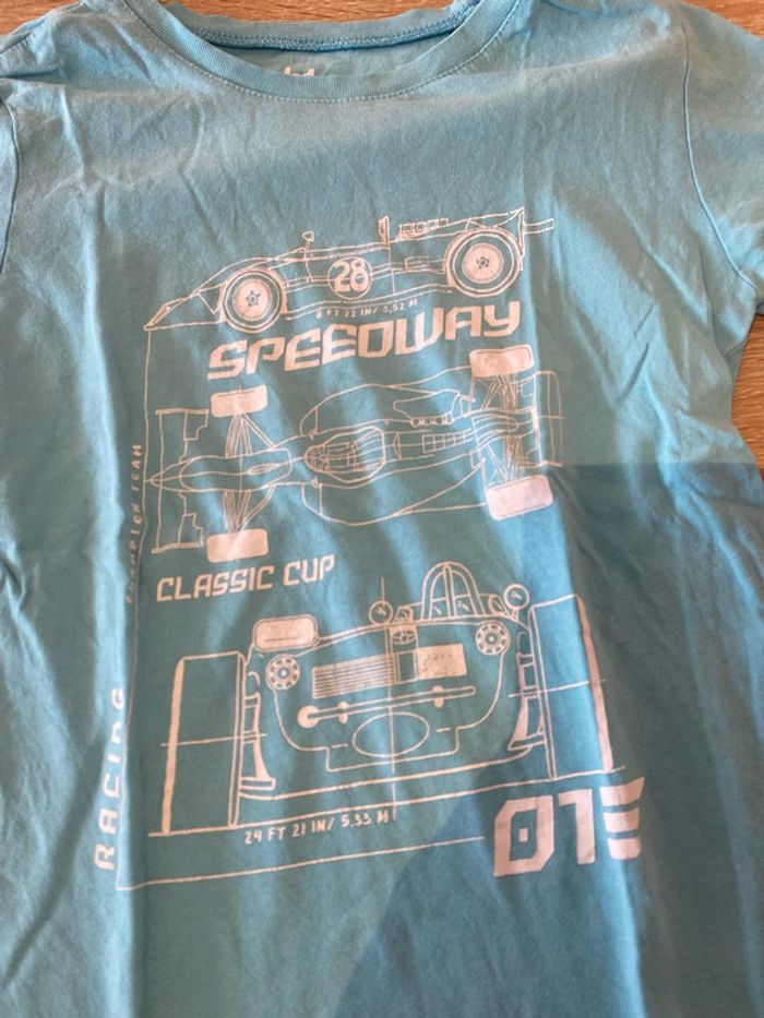 T shirt V - photo numéro 2