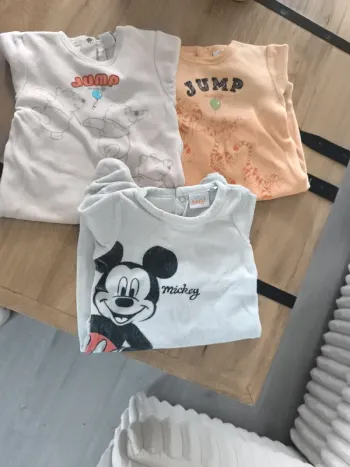 Pyjamas  3 mois disney mixte